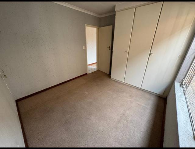 3 BEDROOM TOWNHOUSE FOR SALE IN GLEN MARAIS